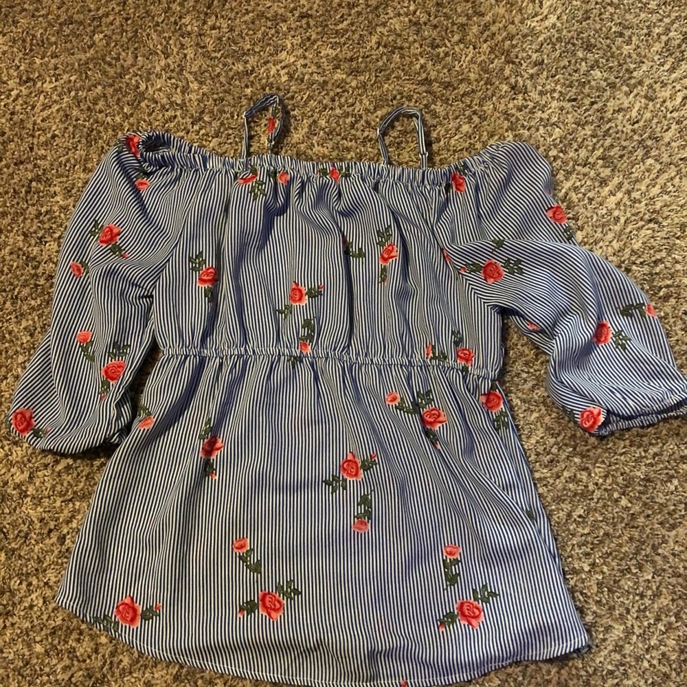 maternity shirt